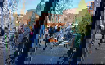 Borrel voor de wijk!